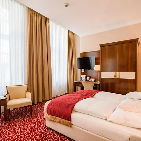 Hotel Western Stadtpalais 4*