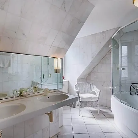 Western Stadtpalais 호텔 4*